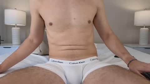 Snapshot of bigonehott chatting on March 2025 03:35:01 PM online show from March 2025 03:35:01 PM