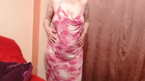 Sophia online show from May 2026 07:22:01 PM