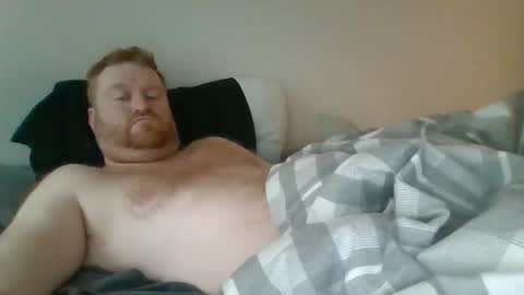 Snapshot of bigred92899 chatting on March 2026 03:41:02 PM bigred92899 online show from March 2026 03:41:02 PM