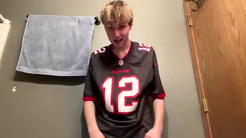 bigskinnyboyshh online show from December 2024 10:22:01 AM