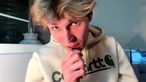 bigskinnyboyshh online show from January 2025 12:45:01 AM