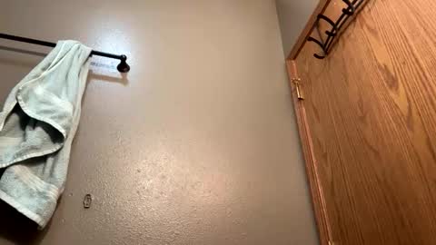 bigskinnyboyshh online show from February 2026 02:32:01 AM