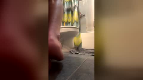 Snapshot of bigskinnyboyshh chatting on March 2026 02:41:02 AM bigskinnyboyshh online show from March 2026 02:41:02 AM