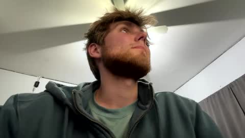 Snapshot of bigskinnyboyshh chatting on April 2026 11:49:01 PM bigskinnyboyshh online show from April 2026 11:49:01 PM