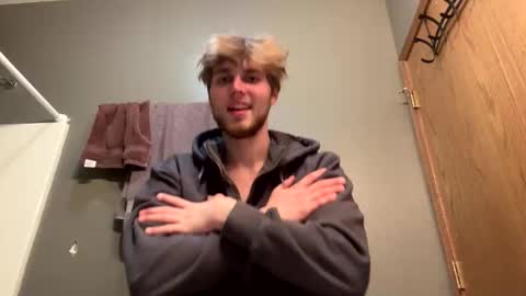 Snapshot of bigskinnyboyshh chatting on April 2026 03:55:01 AM bigskinnyboyshh online show from April 2026 03:55:01 AM