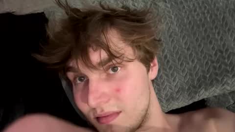 Snapshot of bigskinnyboyshh chatting on April 2026 02:25:02 AM bigskinnyboyshh online show from April 2026 02:25:02 AM