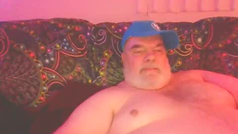 bigstuffbear online show from October 2025 03:57:02 PM