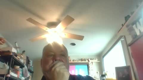 bigthump9999 online show from February 2026 02:40:02 PM