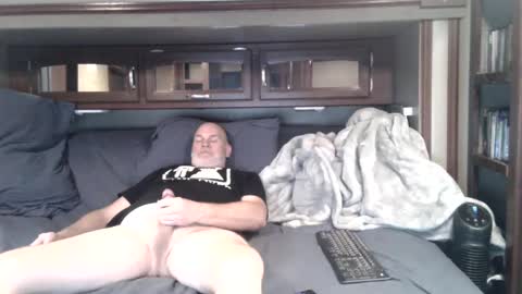 Snapshot of bigtim3200 chatting on January 2025 03:42:02 PM bigtim3200 online show from January 2025 03:42:02 PM