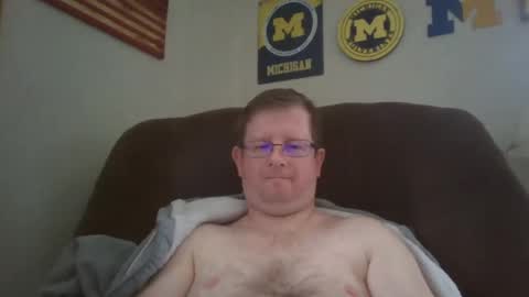 Snapshot of bigtitlover220 chatting on January 2025 03:32:01 PM Jeremy online show from January 2025 03:32:01 PM