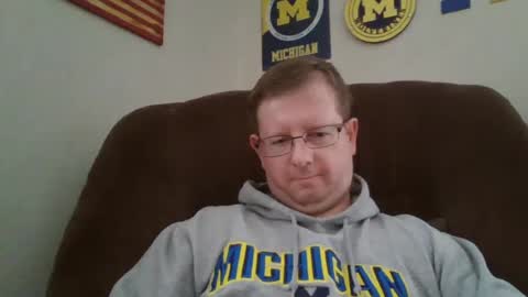 Snapshot of bigtitlover220 chatting on February 2025 05:04:02 PM Jeremy online show from February 2025 05:04:02 PM