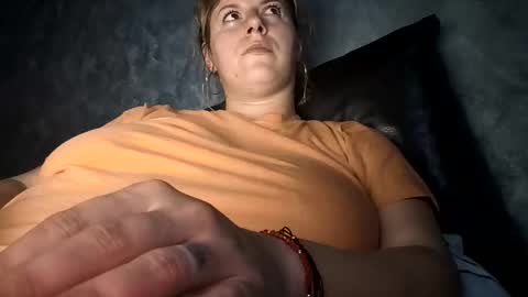 bigtitslala online show from November 2025 08:08:01 PM