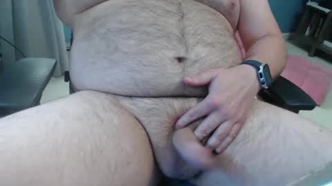 Snapshot of biguyinnc2 chatting on October 2025 03:23:02 PM biguyinnc2 online show from October 2025 03:23:02 PM