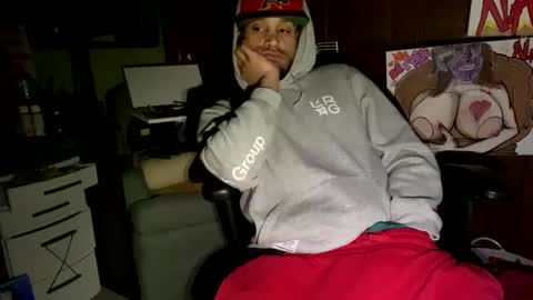 Snapshot of bigwalkdog12 chatting on February 2025 08:21:02 AM Floppyphallus online show from February 2025 08:21:02 AM