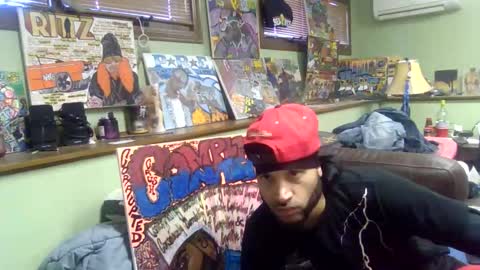 Snapshot of bigwalkdog12 chatting on March 2026 05:24:01 PM Floppyphallus online show from March 2026 05:24:01 PM