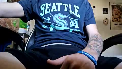 Snapshot of bigwhited2115 chatting on April 2026 08:10:01 PM Onlyfans redheadedwhitedick online show from April 2026 08:10:01 PM