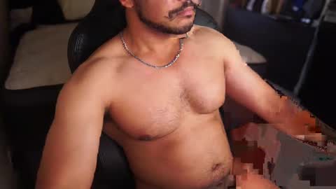 Snapshot of bigzz1 chatting on September 2025 10:11:02 PM Valleyguy818 online show from September 2025 10:11:02 PM