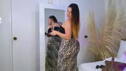 Snapshot of biiancasimons_ chatting on September 2025 07:05:01 PM online show from September 2025 07:05:01 PM