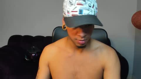 Sebas online show from November 2025 05:45:02 PM