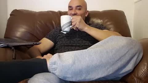 Bilie online show from November 2025 12:54:01 AM