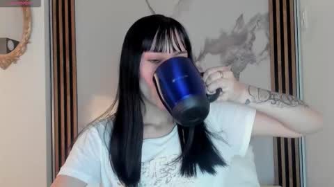 bilie__eilish online show from February 2026 11:47:02 AM