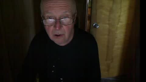 Snapshot of bill_25061 chatting on April 2026 01:52:02 PM bill_25061 online show from April 2026 01:52:02 PM