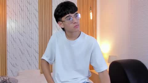 Billie online show from November 2025 03:50:01 AM