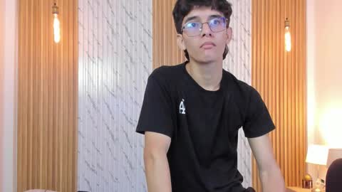 Billie online show from November 2025 04:00:02 AM