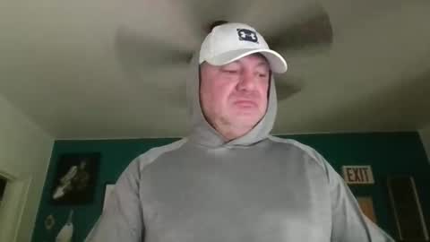 Snapshot of billjames55 chatting on April 2026 09:39:33 PM billjames55 online show from April 2026 09:39:33 PM