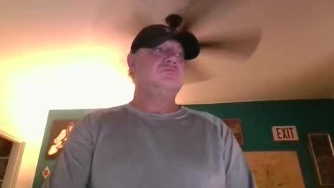 Snapshot of billjames55 chatting on April 2026 10:24:02 PM billjames55 online show from April 2026 10:24:02 PM