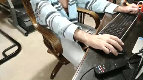 billy471 online show from December 2024 08:44:01 PM