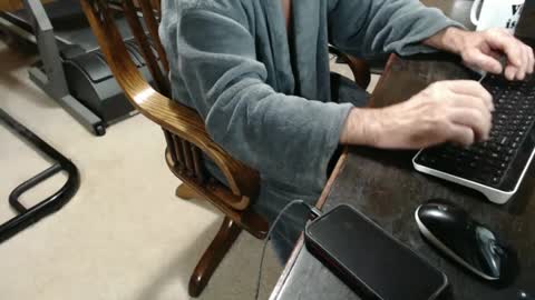 billy471 online show from December 2024 11:22:01 AM