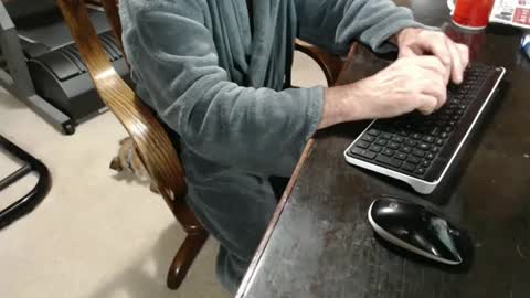 billy471 online show from December 2024 11:47:01 AM