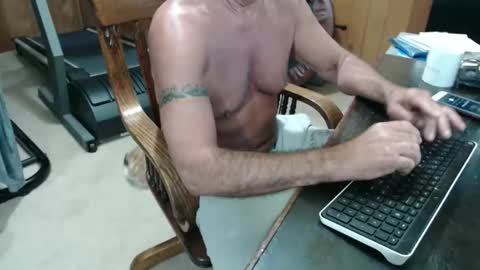 Snapshot of billy471 chatting on May 2026 06:05:01 PM billy471 online show from May 2026 06:05:01 PM