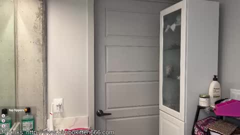 Danny online show from September 2025 04:37:02 AM