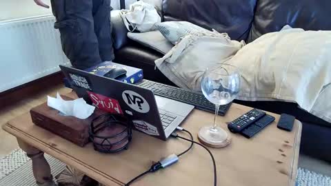 Snapshot of bindmedown chatting on April 2026 06:03:02 PM bindmedown online show from April 2026 06:03:02 PM