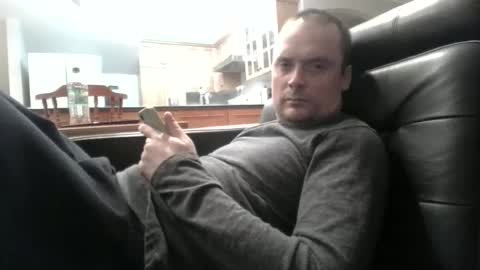 Snapshot of bird8888 chatting on December 2024 11:12:02 PM bird8888 online show from December 2024 11:12:02 PM