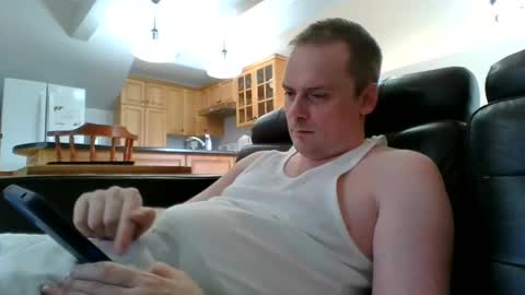 Snapshot of bird8888 chatting on September 2025 07:19:02 PM bird8888 online show from September 2025 07:19:02 PM