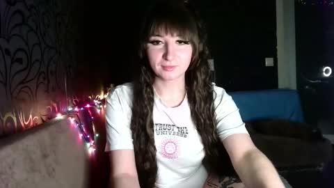 birdie_kiss online show from February 2026 09:41:01 PM