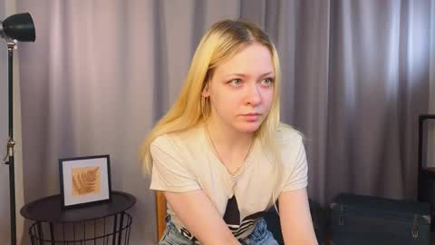 Snapshot of birgitfirman chatting on April 2026 04:30:02 PM Alice online show from April 2026 04:30:02 PM