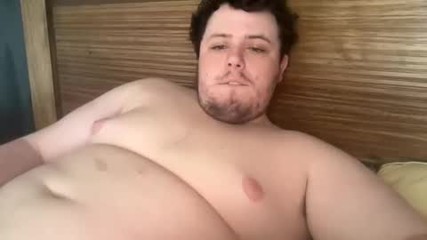 Snapshot of bisexualchubbyboy chatting on January 2025 01:54:01 AM james online show from January 2025 01:54:01 AM