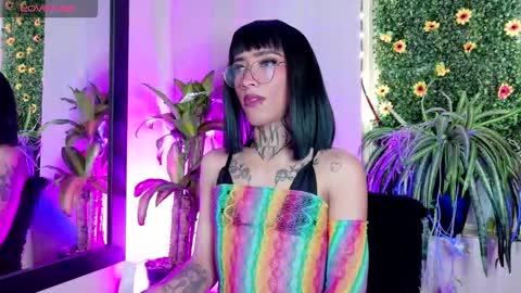 Snapshot of bitch_capelli chatting on September 2025 03:28:02 AM .. .. online show from September 2025 03:28:02 AM