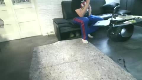 Bitchnk online show from December 2024 04:50:01 PM