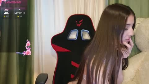 Snapshot of bitemesoftly chatting on April 2026 02:48:02 PM Christina online show from April 2026 02:48:02 PM