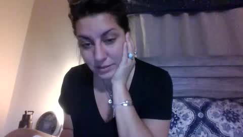 Snapshot of bj4290 chatting on October 2025 08:37:02 PM bj4290 online show from October 2025 08:37:02 PM