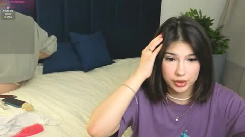 Snapshot of bjliki chatting on November 2025 08:44:01 AM Julia online show from November 2025 08:44:01 AM