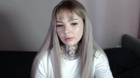 Snapshot of bklfeya chatting on October 2025 10:48:02 AM bklfeya online show from October 2025 10:48:02 AM