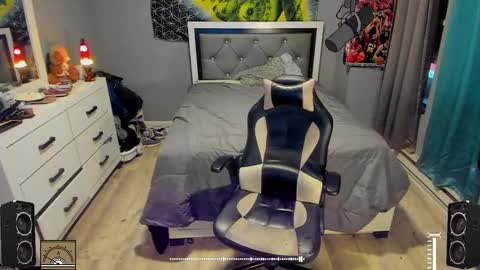 Plant Base Streamers From Pennsylvania online show from January 2025 11:13:01 PM