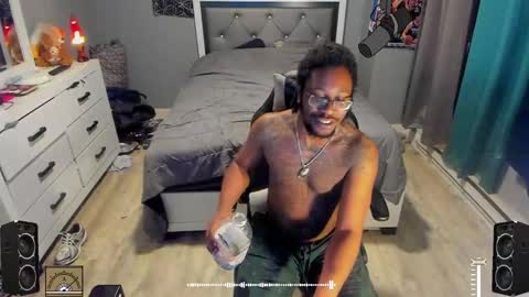 Plant Base Streamers From Pennsylvania online show from February 2025 12:07:01 AM