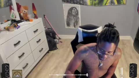 Plant Base Streamers From Pennsylvania online show from September 2025 11:48:02 PM